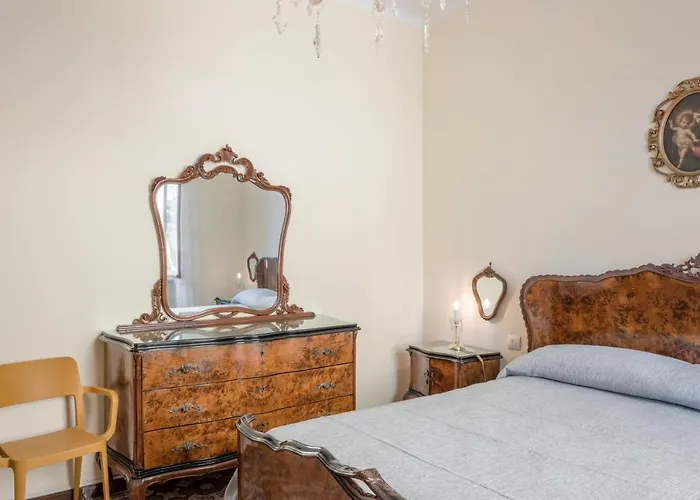 Guesthost - Cadimare Lovely Apartment